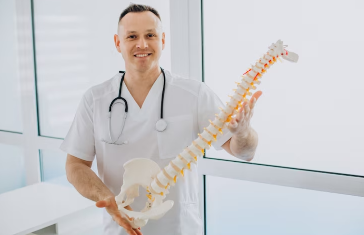 Exploring the benefits of minimally invasive spine surgery