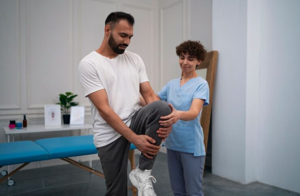In-Home Physiotherapy After Knee Replacement: Benefits